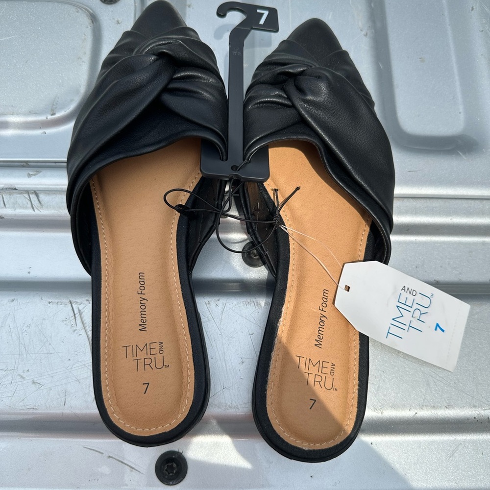 Black dress slides